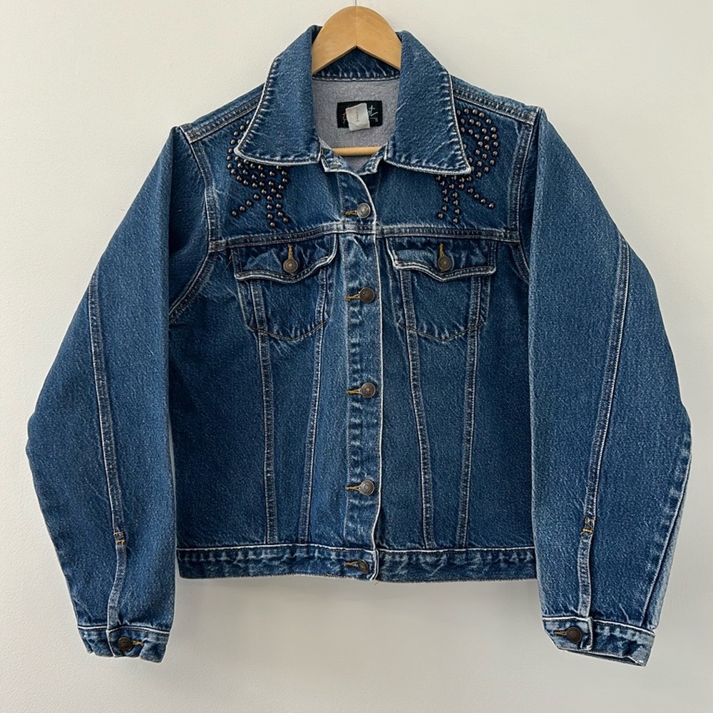 Vintage 80s 90s action West jeans trucker jean jacket rhinestone women’s medium